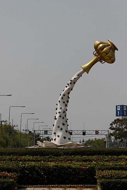 Wat Phra Dhammakaya-004